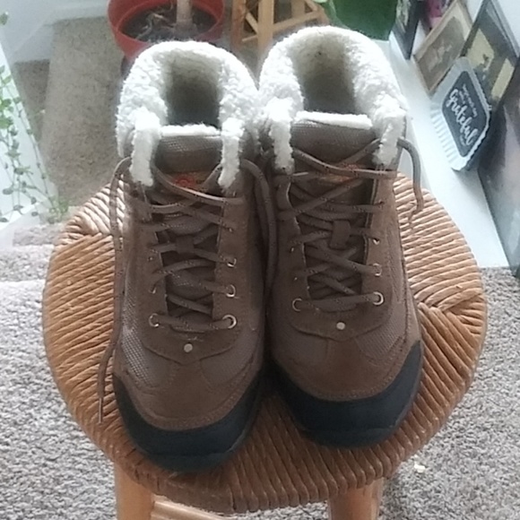 Earth Spirit Shoes - Earth Spirit Portland Boots